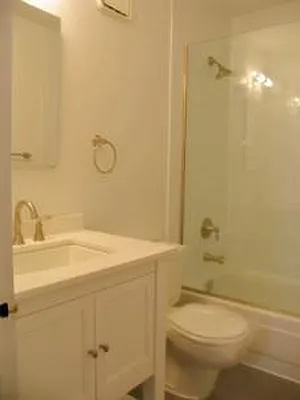 Rented by MQ Realty LLC | media 38