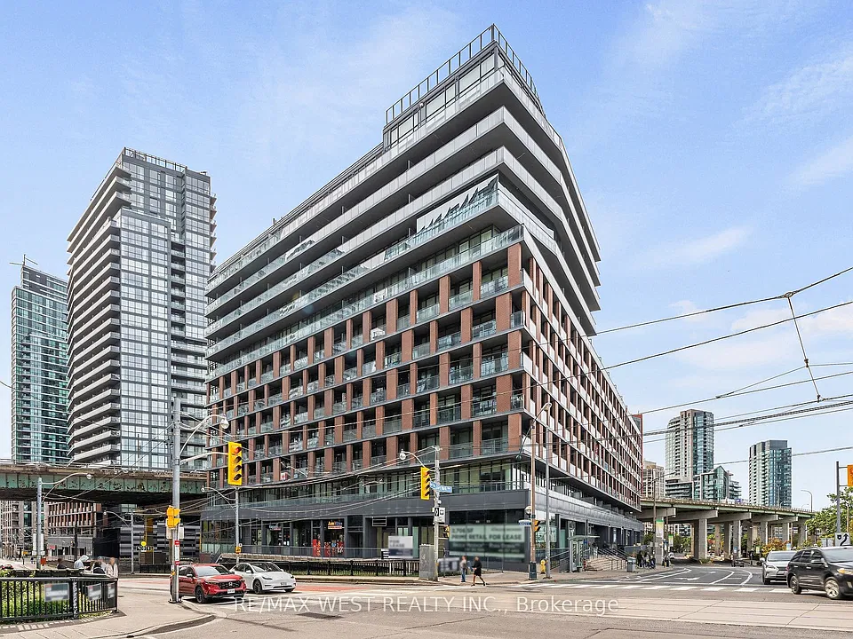 169 Fort York Blvd #1002