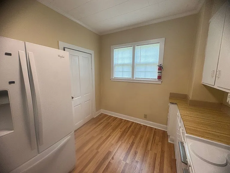 916 N Brickyard Rd — Photo 4