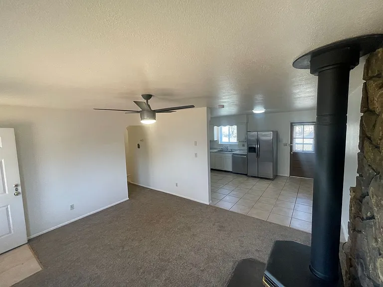 154 S Los Pinos Dr — Photo 10