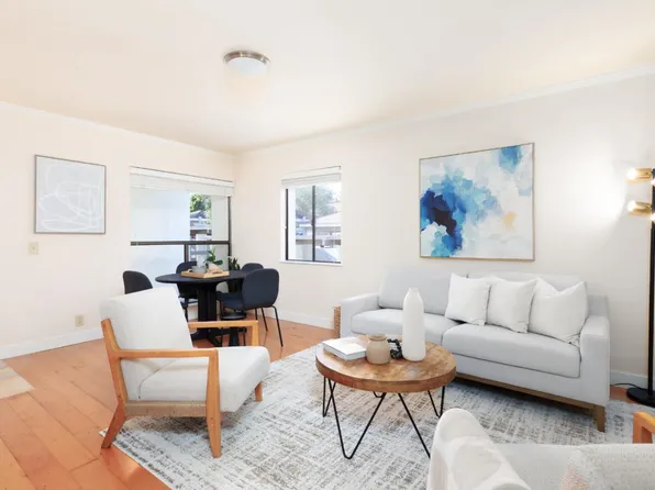 500 Glenwood Cir APT 120, Monterey, CA 93940