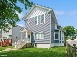 1730 Darrow Ave #1, Evanston, IL 60201