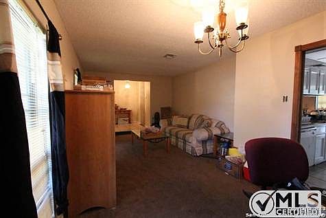 5th image of 8710 Thatch Dr