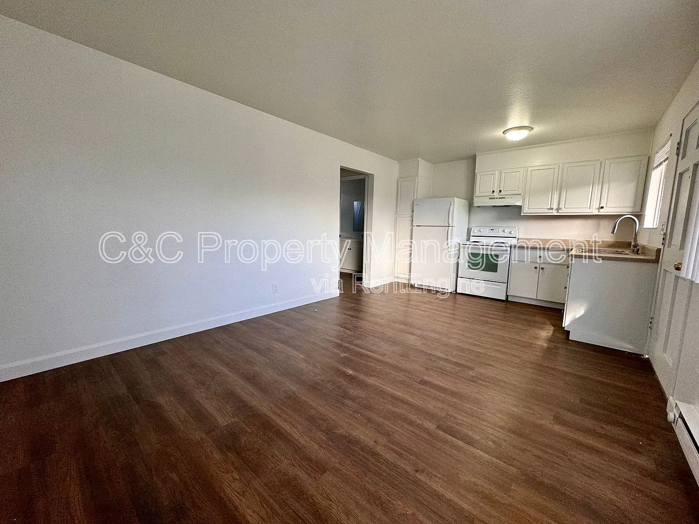 1 bed, 1.0 bath, 450 sqft, $2,100 — Photo 2
