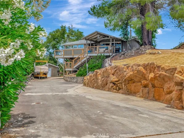 8823 Deer Trail Ct, Bradley, CA 93426