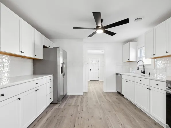 632 Pierce Ave, Columbus, OH 43213