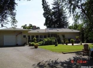 9801 Jackson Rd, Oakdale, CA 95361