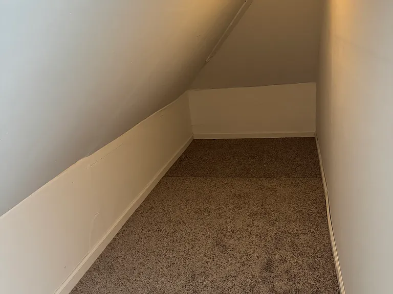 184 Market St #2 — Photo 7