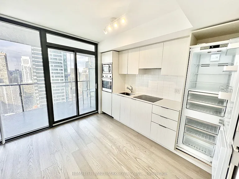 11 Wellesley St W #3410 — Photo 5