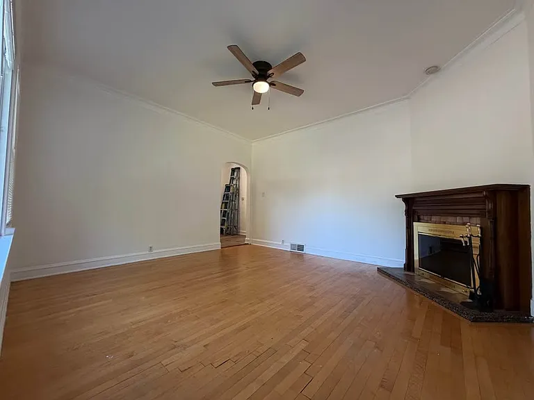 2530 N Neva Ave #1 — Photo 3