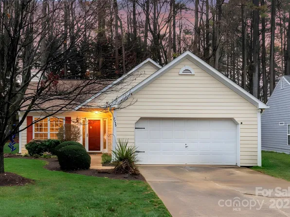 7335 Henderson Park Rd, Huntersville, NC 28078