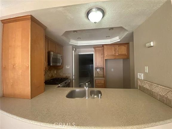 4th image of 1712 Caffrey Ln