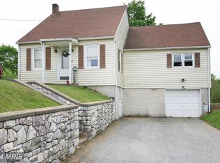 1026 Green Valley Rd, New Windsor, MD 21776