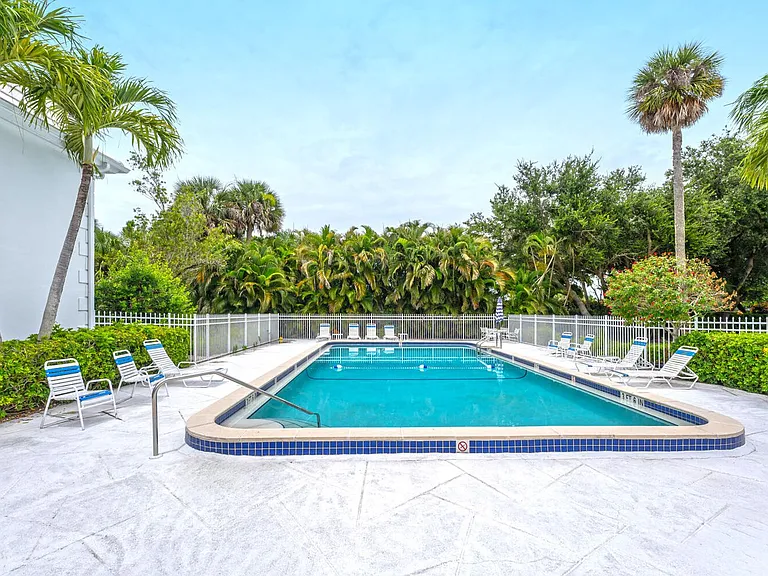 241 Palm River Blvd #C202 — Photo 25