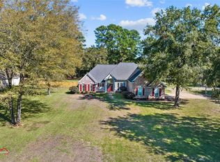 8059 Broadacres Rd, Shreveport, LA 71129