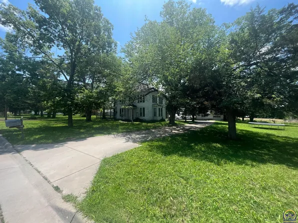 115 E Logan Ave, Emporia, KS 66801