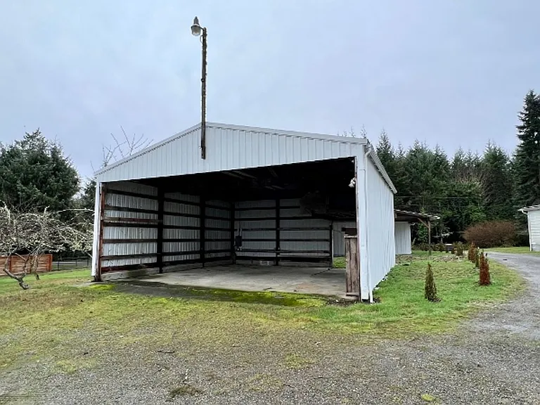 3220 Fishtrap Loop NE — Photo 23