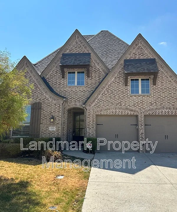 1144 Olympic Dr