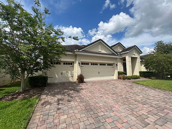 2nd image of 10401 Lavande Dr