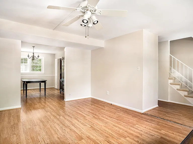 2804 Balliett Ct — Photo 3