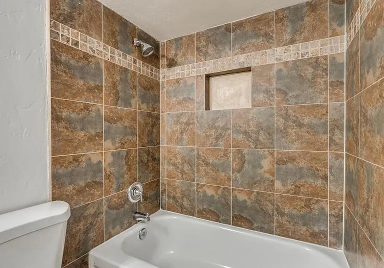 1327 S Wright Rd — Photo 25