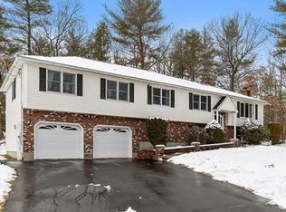 11 Valewood Cir, Tewksbury, MA 01876