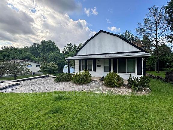 2nd image of 10565 Hobday Ave