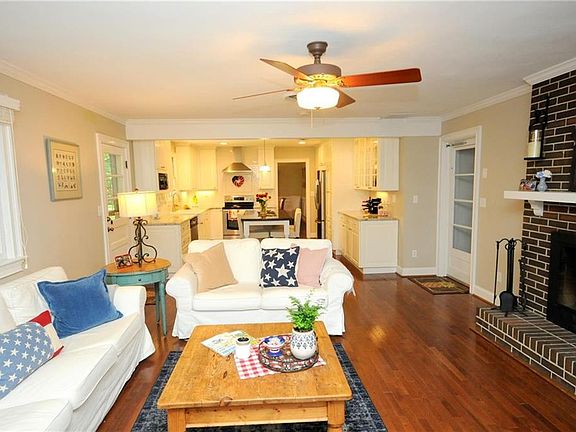 5th image of 4516 Biscayne Dr