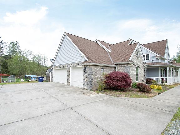 4th image of 27512 168th Avenue Ct E