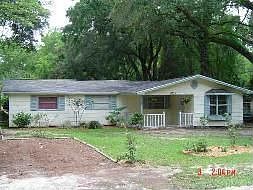 1st image of 2005 Woodstock Ln