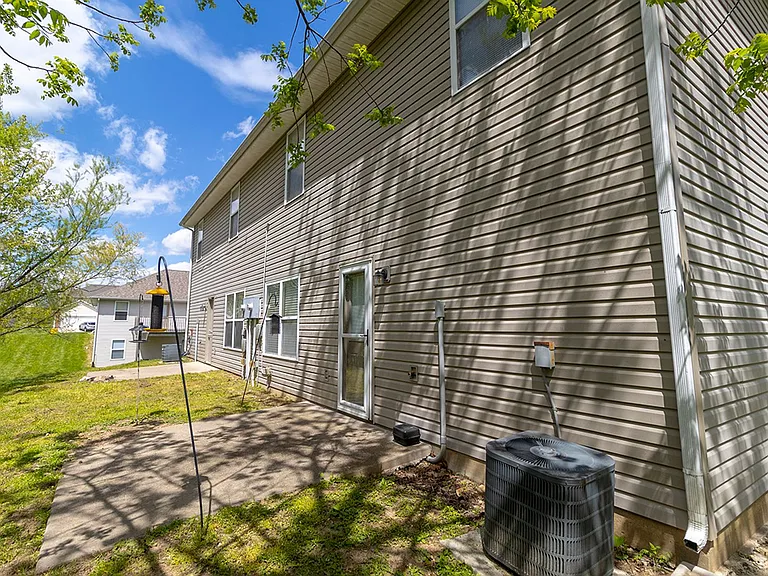 1857 N Orie Dr — Photo 4