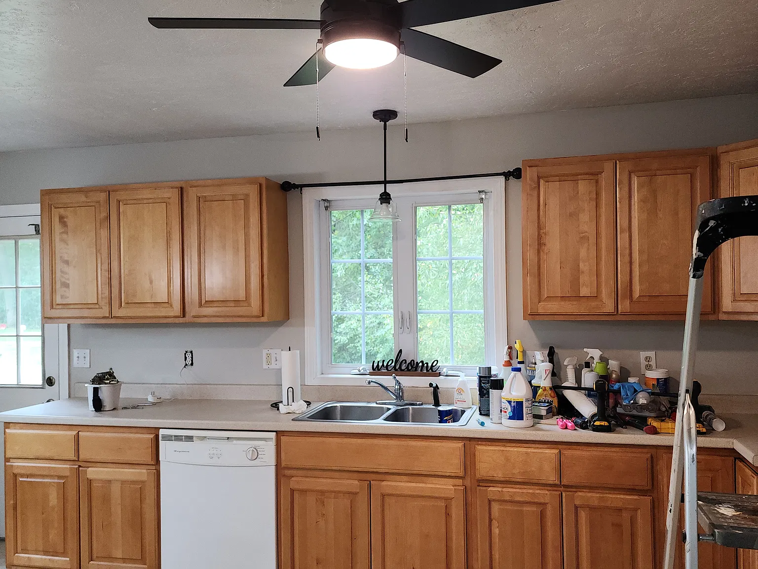 4 bed, 1550 sqft, $2,600 — Photo 2