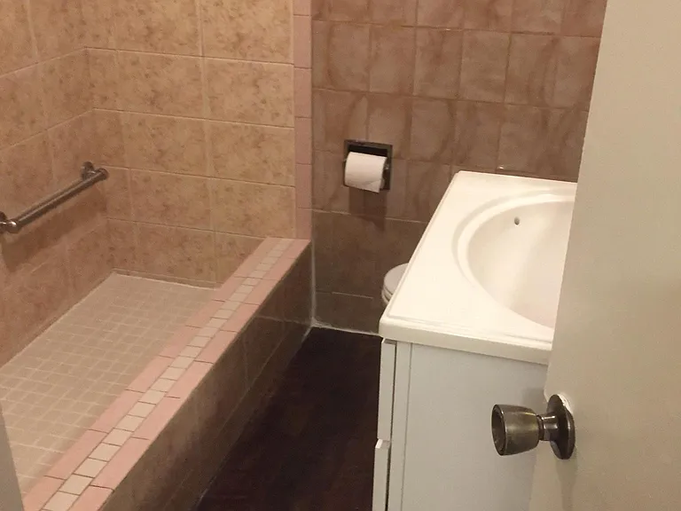 862 Elise St — Photo 3