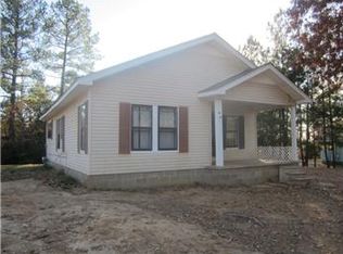 281 Godfrey Cres, Selmer, TN 38375