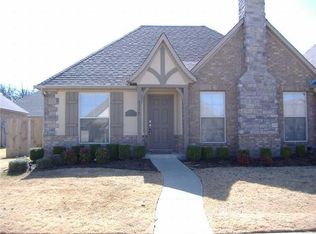 3113 SW Stonepoint Ave, Bentonville, AR 72713