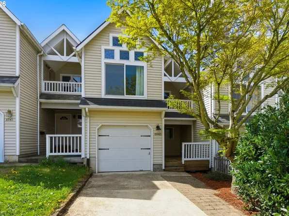 8945 N Calvert Ave, Portland, OR 97217