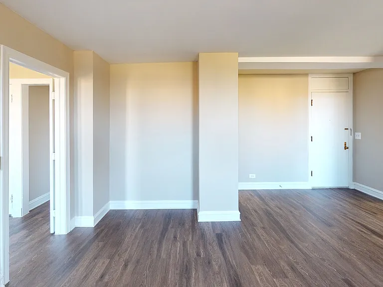 Dining/Living room