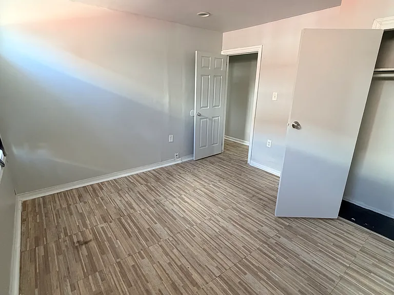 6030 Greenway Ave — Photo 23