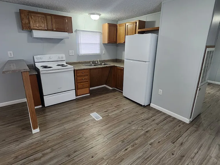 Court Fairview — Photo 28