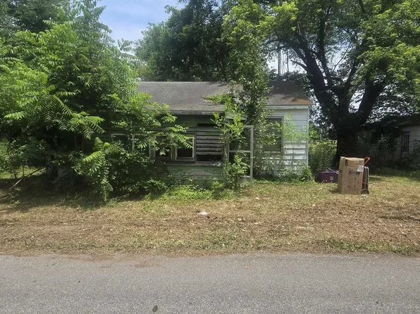 818 East St, New Harmony, IN 47631