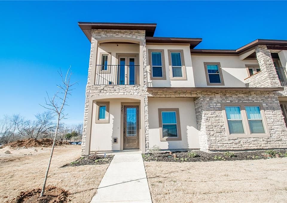 1st image of 3041 Solana Cir