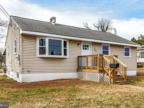 129 Highland Ave, Pennsville, NJ 08070
