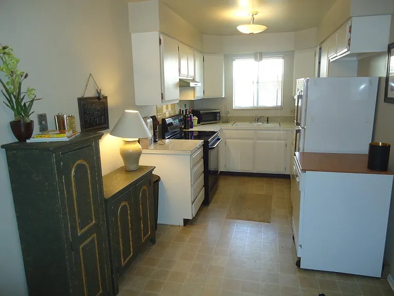 Large Kitchen