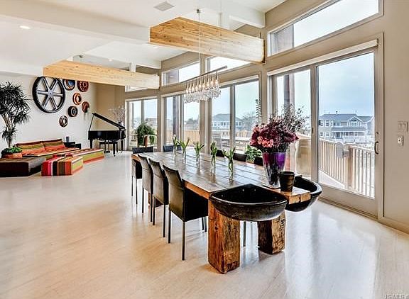 Living/Dining Rooms