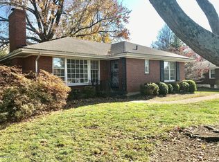 3720 Hanover Rd, Saint Matthews, KY 40207