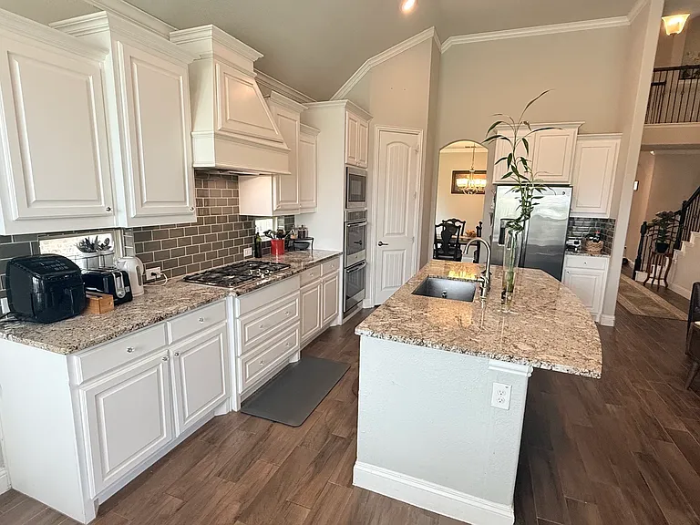 337 Prairie Ridge Ln — Photo 6