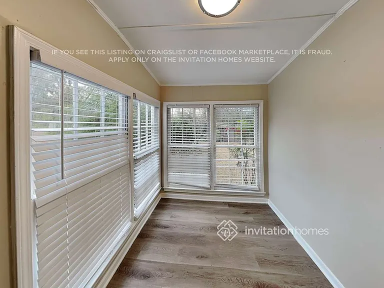 8837 Elma St — Photo 19