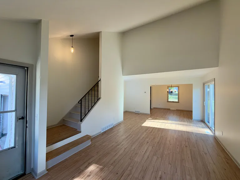 9976 Chamberlin Rd #1372SHARONBROOK — Photo 5