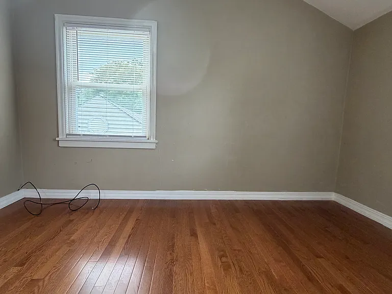 1112 McKinley Blvd #B — Photo 14