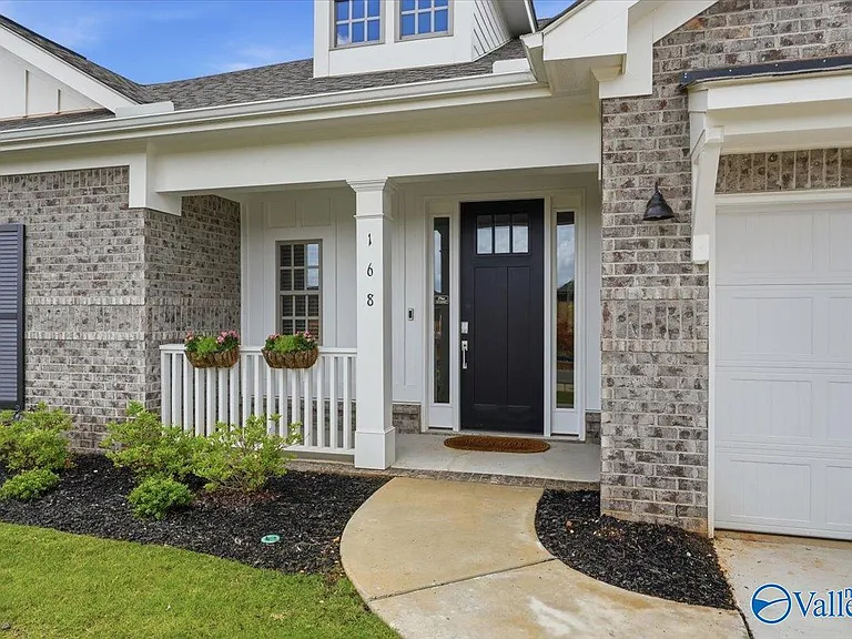 168 Clift Creek Dr — Photo 4
